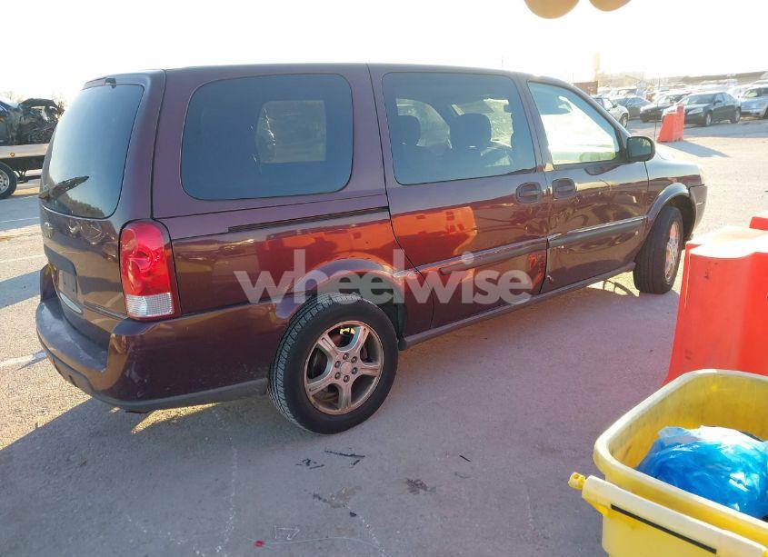 Photo 4 of 2008 Chevrolet Uplander LS (VIN 1GNDV23158D184494)