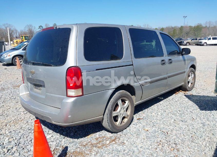 Photo 4 of 2007 Chevrolet Uplander LS (VIN 1GNDV23187D213517)