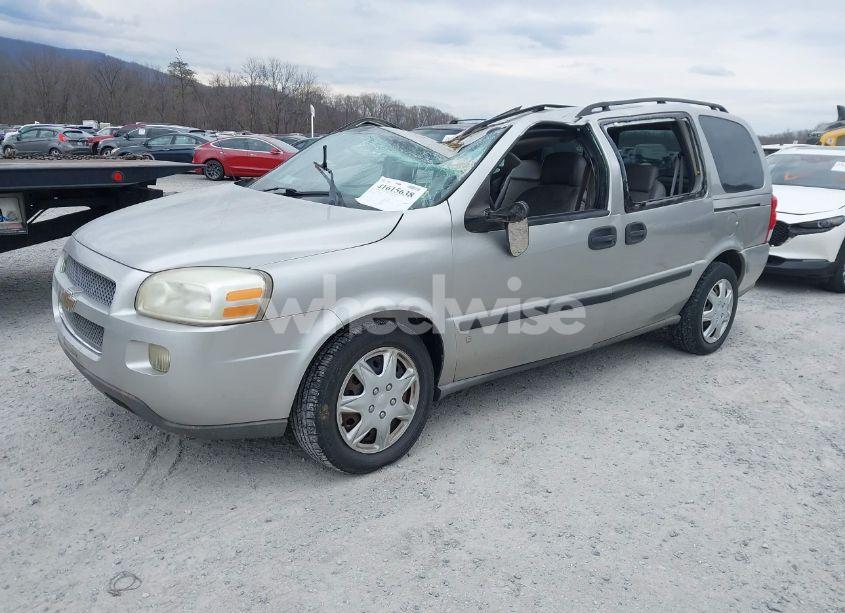 Photo 2 of 2007 Chevrolet Uplander LS (VIN 1GNDV231X7D154308)