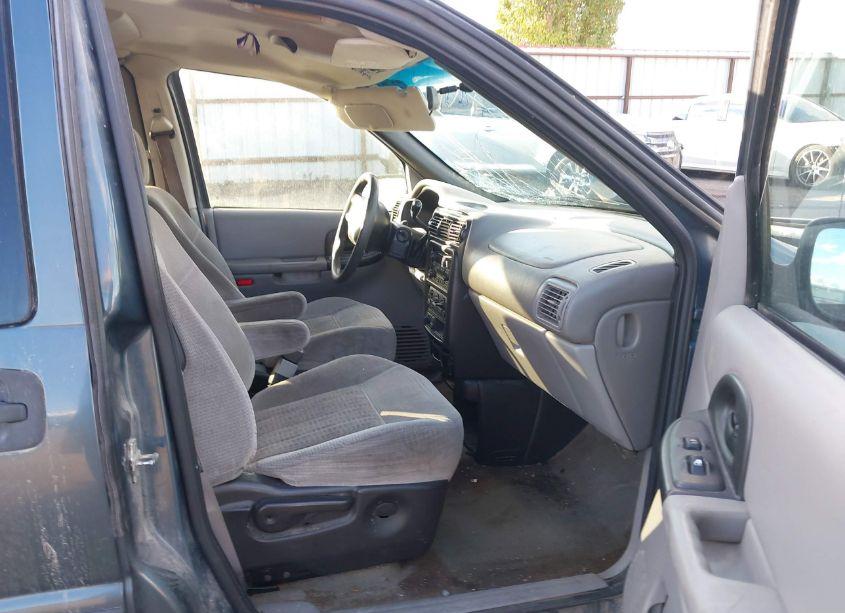 Photo 5 of 2005 Chevrolet Venture LS (VIN 1GNDV23E05D123116)