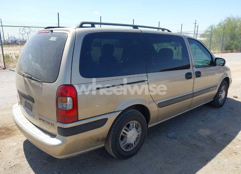 Photo 4 of 2005 Chevrolet Venture LS (VIN 1GNDV23E15D109029)