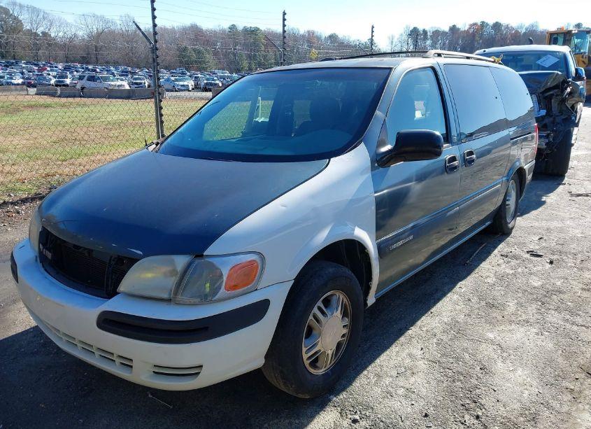 Photo 2 of 2005 Chevrolet Venture LS (VIN 1GNDV23E35D106522)