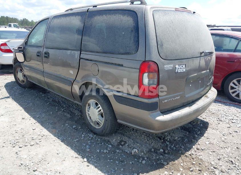 Photo 3 of 2005 Chevrolet Venture LS (VIN 1GNDV23E95D118867)
