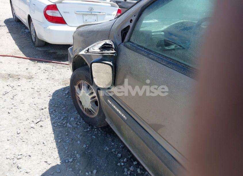 Photo 6 of 2005 Chevrolet Venture LS (VIN 1GNDV23E95D118867)