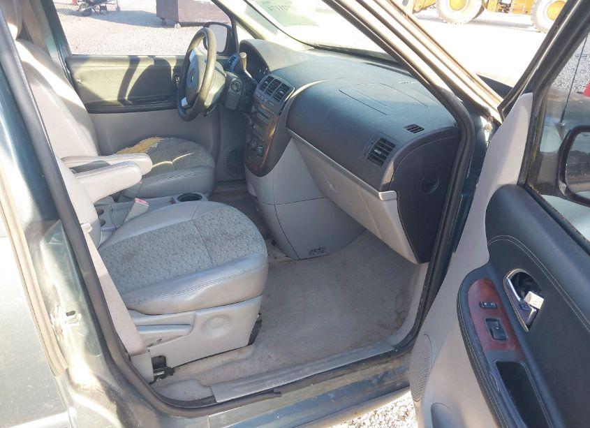 Photo 5 of 2005 Chevrolet Uplander LS (VIN 1GNDV23L05D282202)