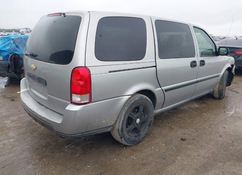 Photo 4 of 2006 Chevrolet Uplander LS (VIN 1GNDV23L06D117008)