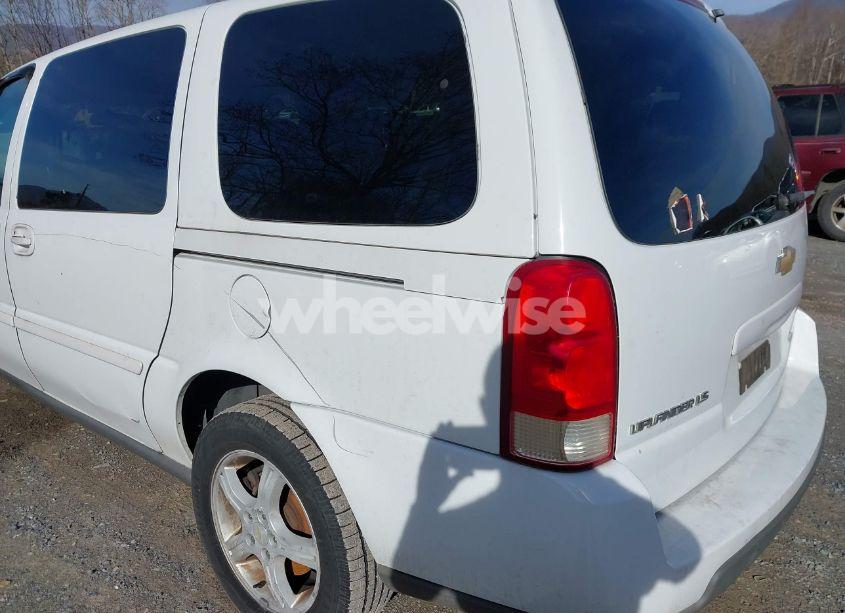 Photo 12 of 2005 Chevrolet Uplander LS (VIN 1GNDV23L25D293573)