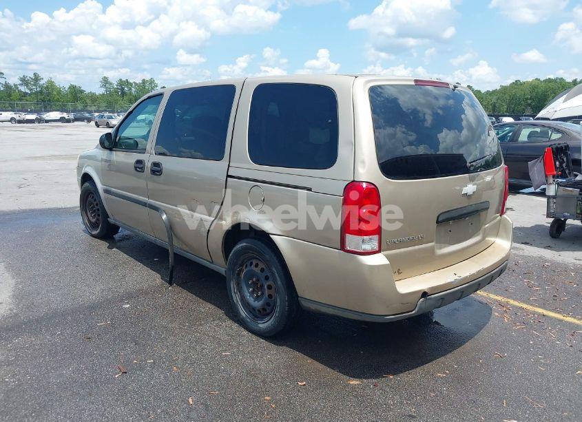 Photo 3 of 2006 Chevrolet Uplander LS (VIN 1GNDV23L46D206340)