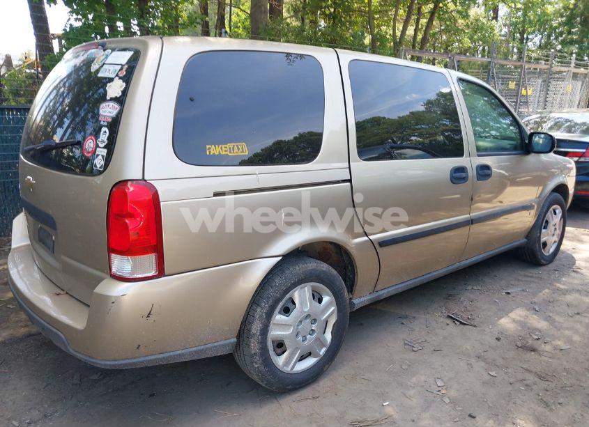 Photo 4 of 2006 Chevrolet Uplander LS (VIN 1GNDV23L56D190388)