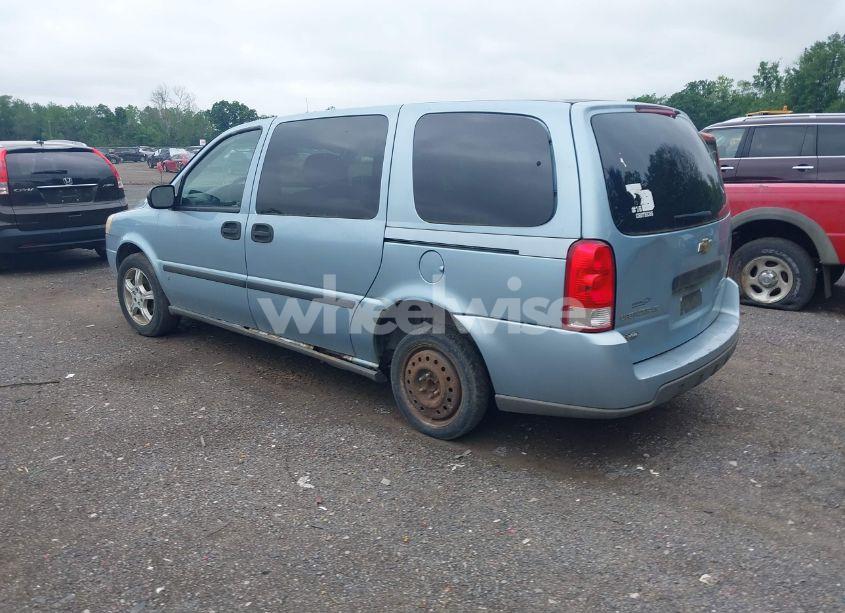 Photo 3 of 2007 Chevrolet Uplander LS (VIN 1GNDV23W37D138821)