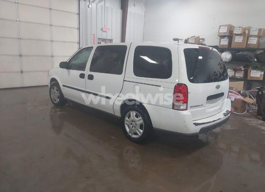 Photo 3 of 2008 Chevrolet Uplander LS (VIN 1GNDV23W58D104736)