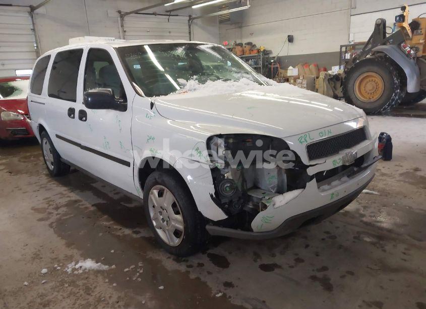 2008 Chevrolet Uplander LS (VIN 1GNDV23W58D105529) main photo