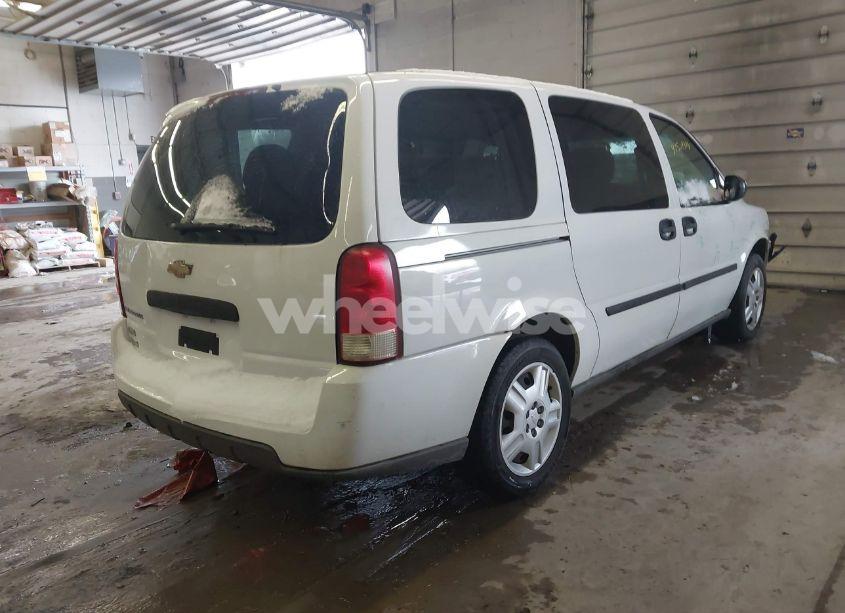 Photo 4 of 2008 Chevrolet Uplander LS (VIN 1GNDV23W58D105529)