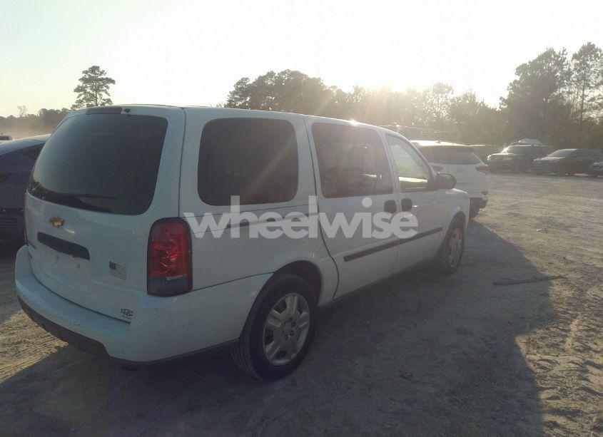 Photo 4 of 2008 Chevrolet Uplander LS (VIN 1GNDV23W98D130546)