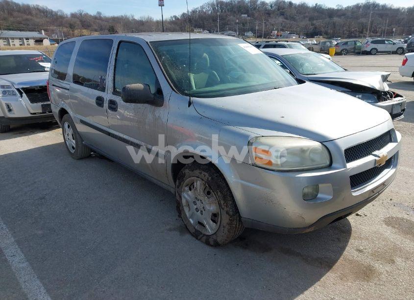 2008 Chevrolet Uplander LS (VIN 1GNDV23W98D130773) main photo