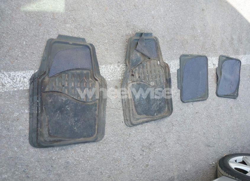 Photo 12 of 2008 Chevrolet Uplander LS (VIN 1GNDV23W98D130773)