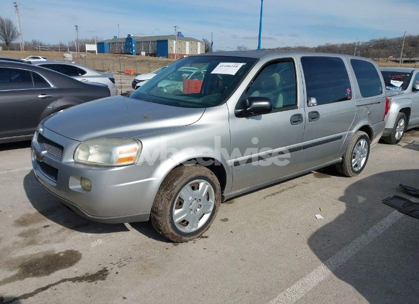 Photo 2 of 2008 Chevrolet Uplander LS (VIN 1GNDV23W98D130773)