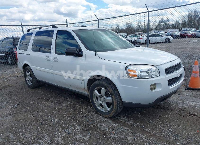 2008 Chevrolet Uplander LT (VIN 1GNDV33108D101611) main photo