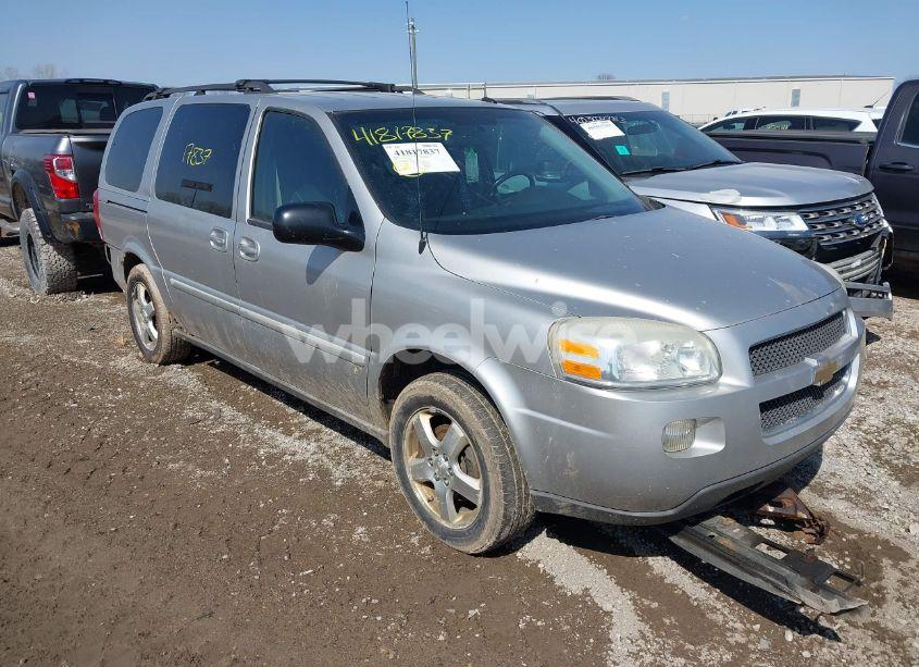 2008 Chevrolet Uplander LT (VIN 1GNDV33108D108509) main photo