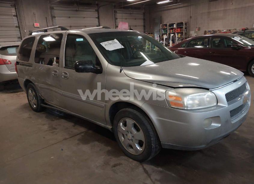 2007 Chevrolet Uplander LT (VIN 1GNDV33117D168510) main photo
