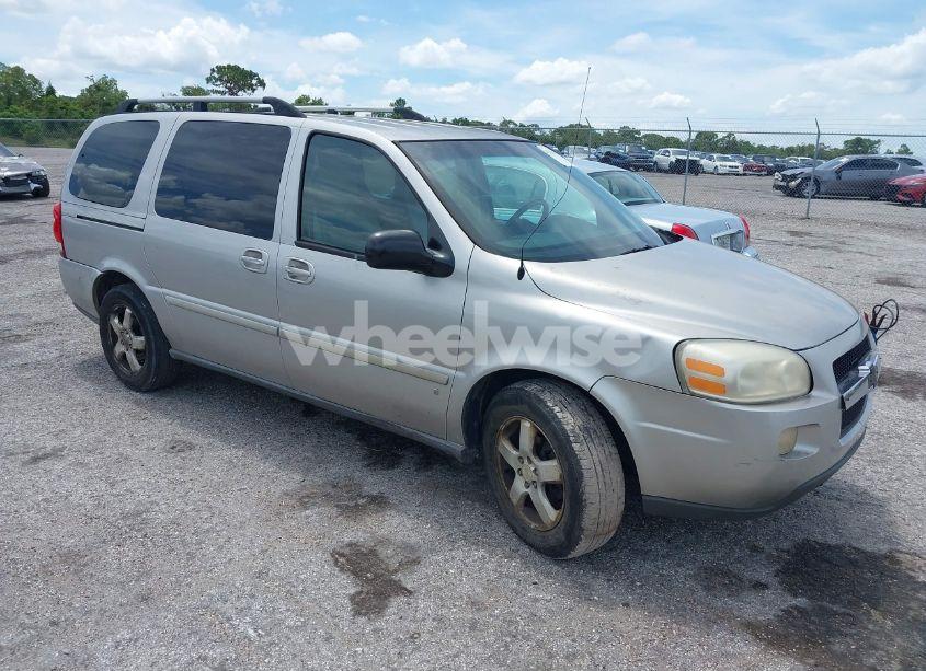 2007 Chevrolet Uplander LT (VIN 1GNDV33117D201974) main photo
