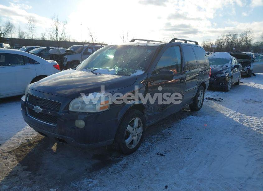 Photo 2 of 2008 Chevrolet Uplander LT (VIN 1GNDV33138D203761)