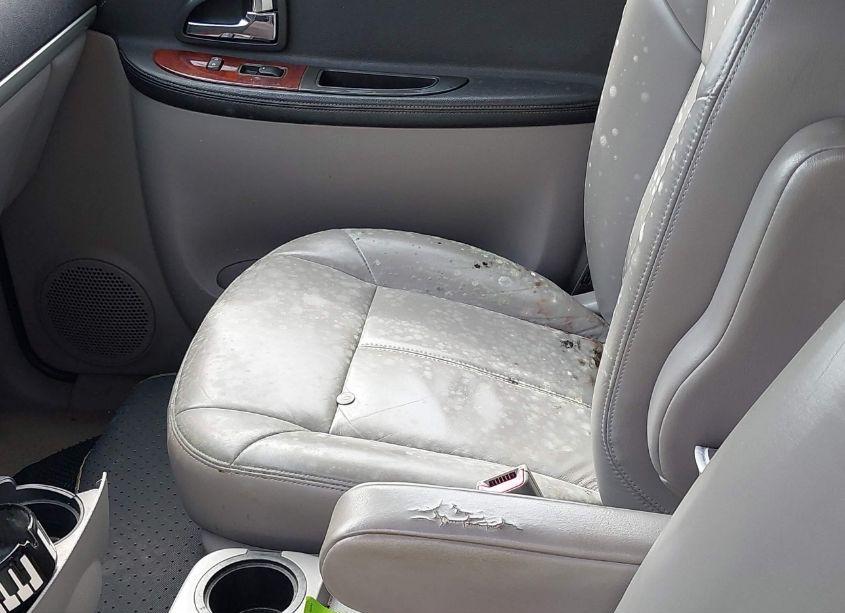 Photo 6 of 2005 Chevrolet Uplander LT (VIN 1GNDV33L15D300941)