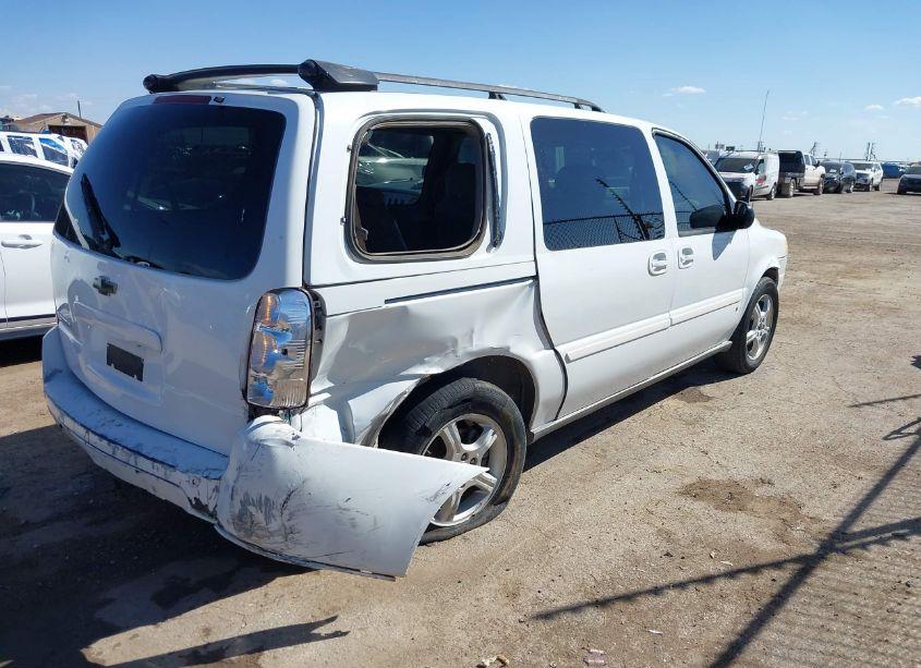 Photo 4 of 2006 Chevrolet Uplander LT (VIN 1GNDV33LX6D184902)