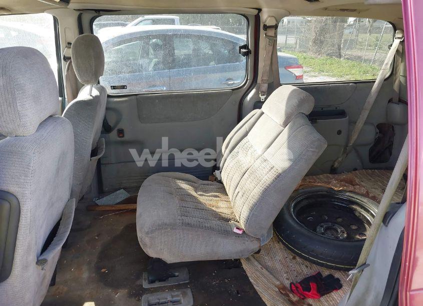 Photo 8 of 2001 Chevrolet Venture LS (VIN 1GNDX03E01D131340)