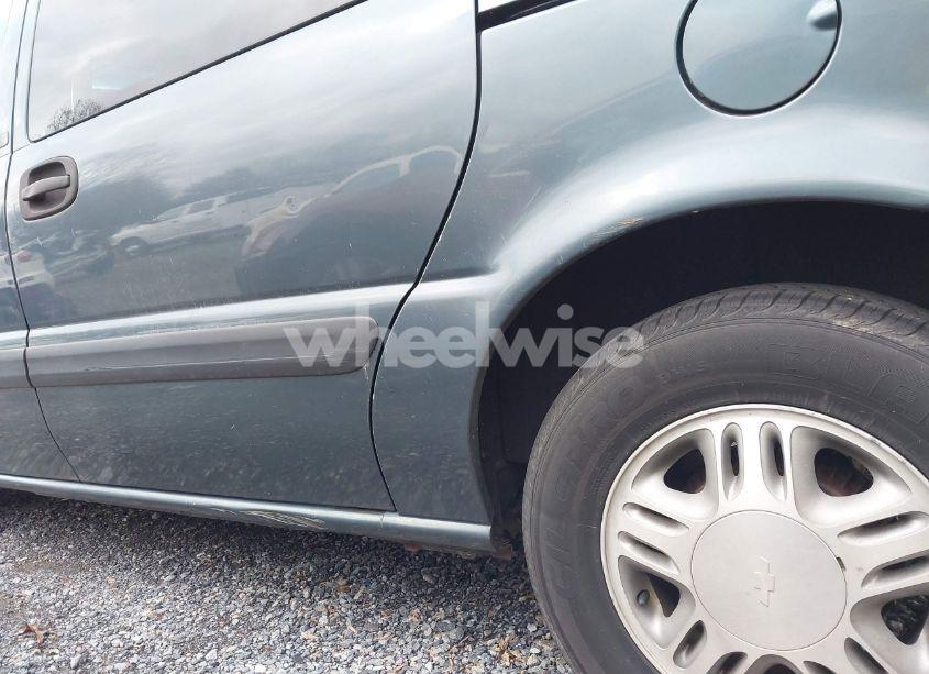 Photo 20 of 2004 Chevrolet Venture LS (VIN 1GNDX03E04D199500)