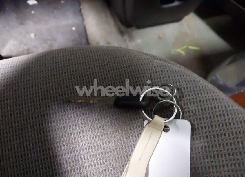 Photo 11 of 2001 Chevrolet Venture LS (VIN 1GNDX03E11D168882)