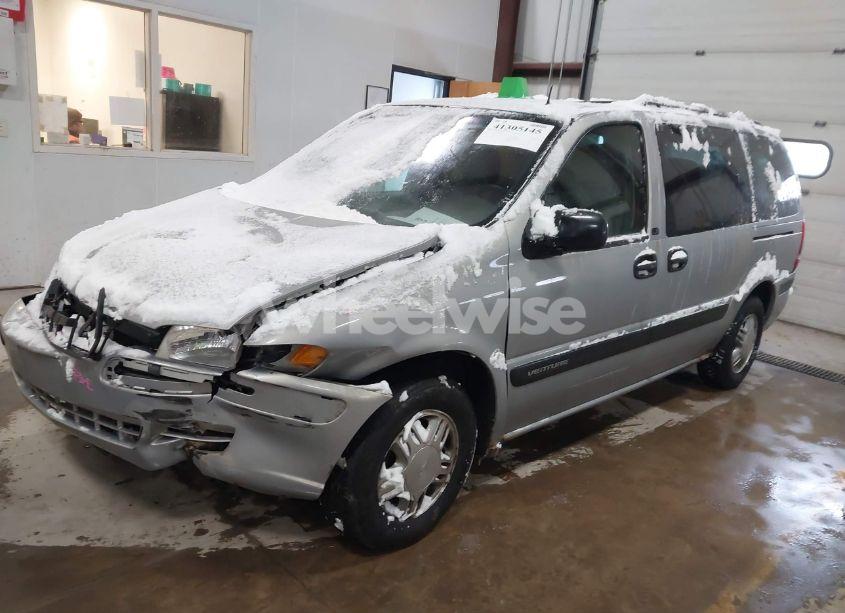 Photo 2 of 2001 Chevrolet Venture LS (VIN 1GNDX03E11D168882)