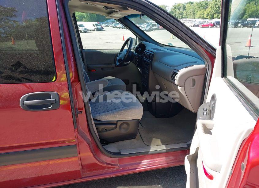 Photo 5 of 2002 Chevrolet Venture LT (VIN 1GNDX03E12D201672)