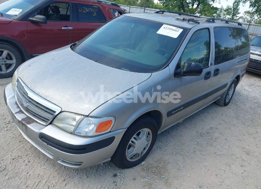Photo 2 of 2004 Chevrolet Venture LS (VIN 1GNDX03E14D137362)