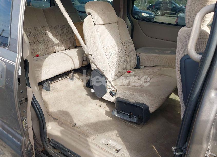 Photo 8 of 2004 Chevrolet Venture LS (VIN 1GNDX03E24D106881)