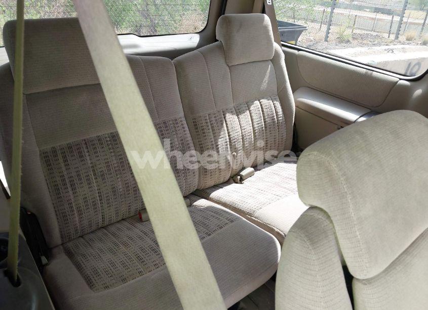 Photo 12 of 2002 Chevrolet Venture PLUS (VIN 1GNDX03E32D182784)