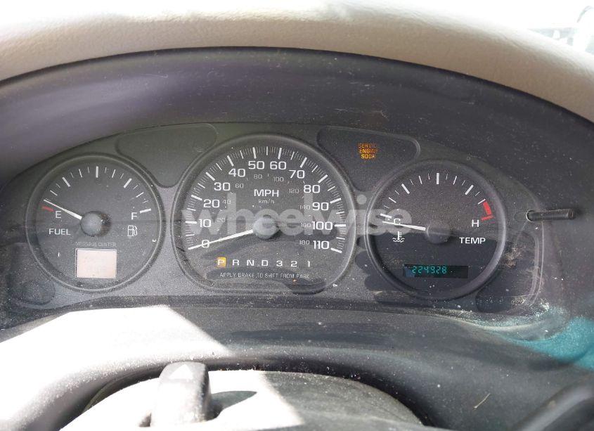 Photo 7 of 2002 Chevrolet Venture PLUS (VIN 1GNDX03E32D182784)