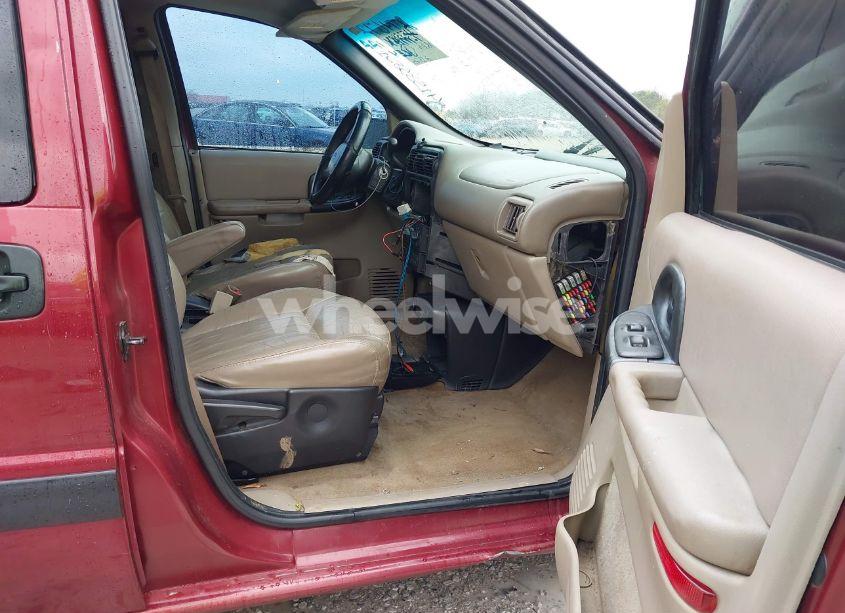 Photo 5 of 2002 Chevrolet Venture LT (VIN 1GNDX03E32D274672)