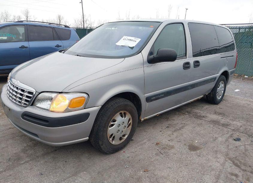 Photo 2 of 2000 Chevrolet Venture LS/LT (VIN 1GNDX03E3YD110198)