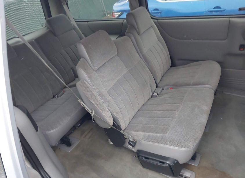 Photo 8 of 2000 Chevrolet Venture LS/LT (VIN 1GNDX03E3YD110198)