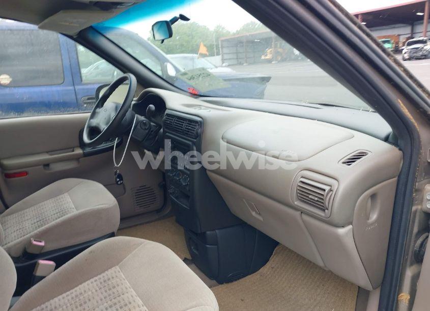 Photo 5 of 2004 Chevrolet Venture LS (VIN 1GNDX03E44D192467)