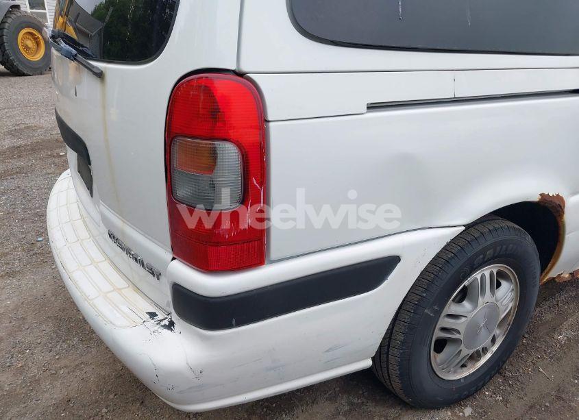 Photo 6 of 2004 Chevrolet Venture LS (VIN 1GNDX03EX4D166598)