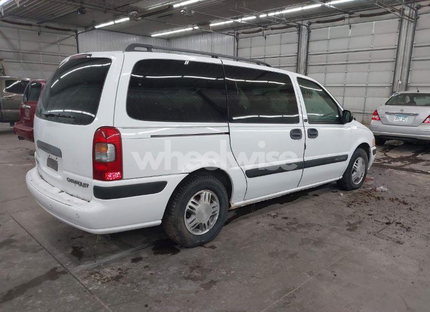 Photo 4 of 2004 Chevrolet Venture LT (VIN 1GNDX13E04D252704)