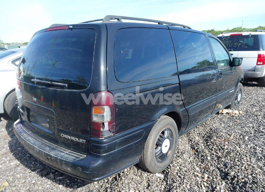 Photo 4 of 2003 Chevrolet Venture WARNER BROS. EDITION (VIN 1GNDX13E73D142070)