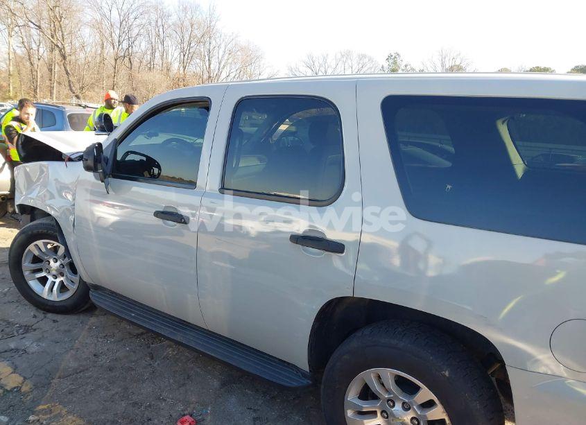 Photo 14 of 2009 Chevrolet Tahoe POLICE (VIN 1GNEC03009R163269)