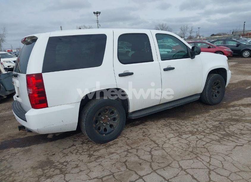 Photo 4 of 2009 Chevrolet Tahoe POLICE (VIN 1GNEC03029R194247)
