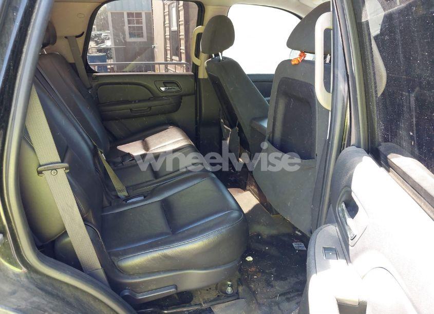 Photo 8 of 2007 Chevrolet Tahoe POLICE (VIN 1GNEC03097R417705)