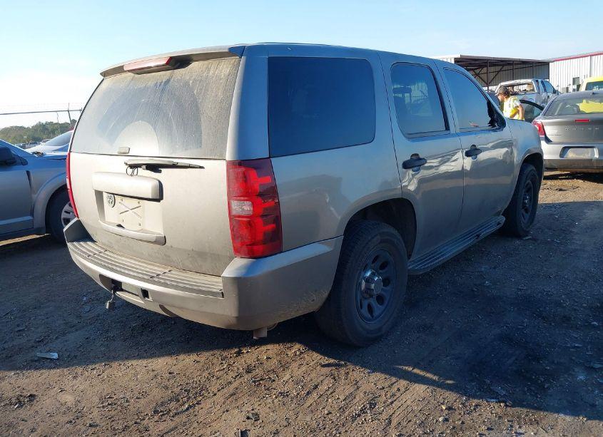Photo 4 of 2009 Chevrolet Tahoe POLICE (VIN 1GNEC030X9R226930)