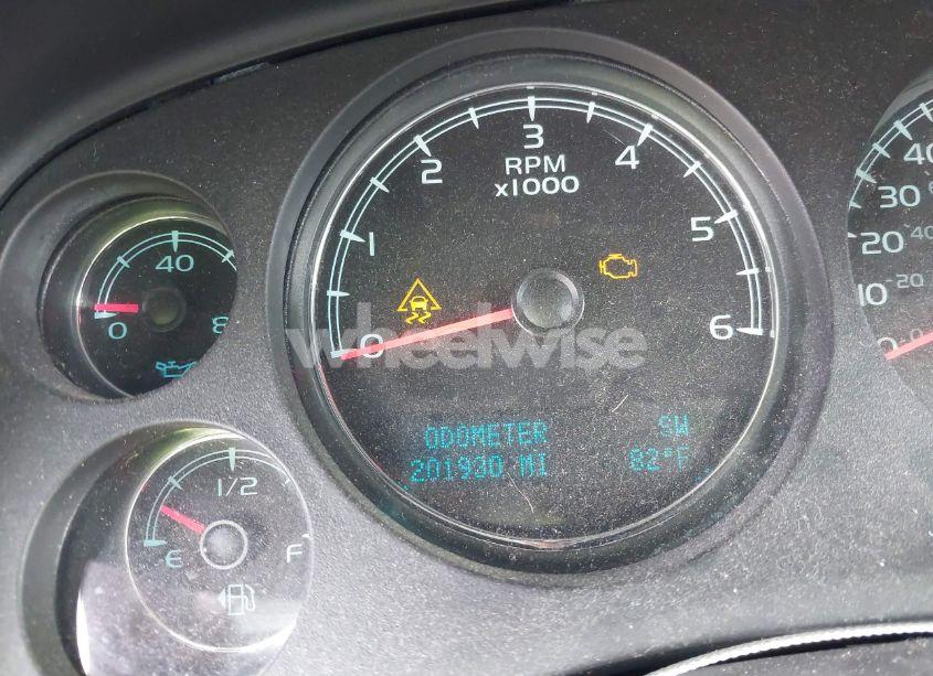 Photo 15 of 2009 Chevrolet Tahoe LS (VIN 1GNEC13359R213910)