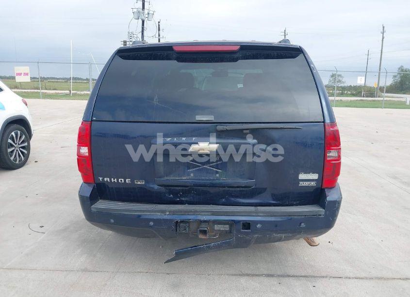 Photo 16 of 2009 Chevrolet Tahoe LS (VIN 1GNEC13359R213910)
